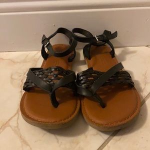 Tom’s sandals